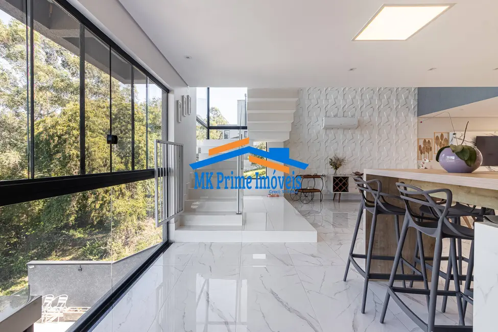 Casa de Condomínio com 3 quartos à venda, 391m2 em Colinas de Parnaíba I, Santana De Parnaiba - SP - imagem 8 Foto 8 de Casa de Condomínio com 3 quartos à venda, 391m2 em Colinas de Parnaíba I, Santana De Parnaiba - SP