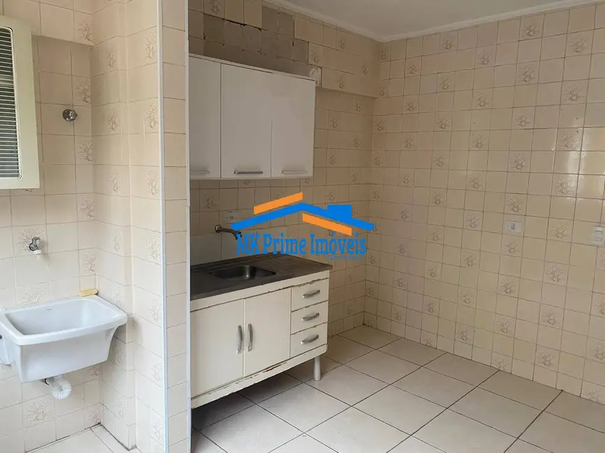 Foto 2 de Apartamento com 2 quartos para alugar, 65m2 em Vila Osasco, Osasco - SP
