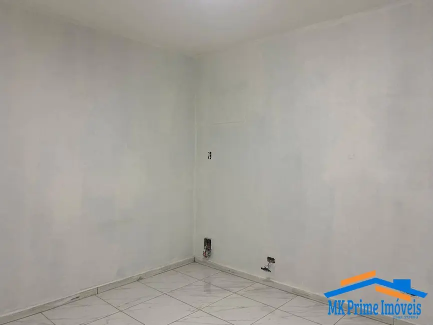 Sobrado com 3 quartos à venda, 170m2 em km 18, Osasco - SP - imagem 8 Foto 8 de Sobrado com 3 quartos à venda, 170m2 em km 18, Osasco - SP