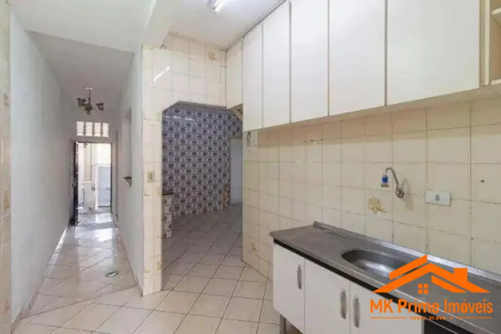 Sobrado com 4 quartos à venda, 300m2 em Santo Antônio, Osasco - SP - imagem 4 Foto 4 de Sobrado com 4 quartos à venda, 300m2 em Santo Antônio, Osasco - SP