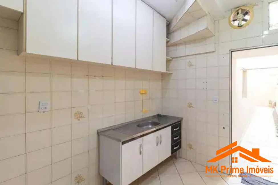 Sobrado com 4 quartos à venda, 300m2 em Santo Antônio, Osasco - SP - imagem 5 Foto 5 de Sobrado com 4 quartos à venda, 300m2 em Santo Antônio, Osasco - SP