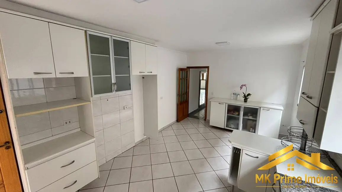 Foto 9 de Sobrado com 3 quartos à venda, 183m2 em Bela Vista, Osasco - SP