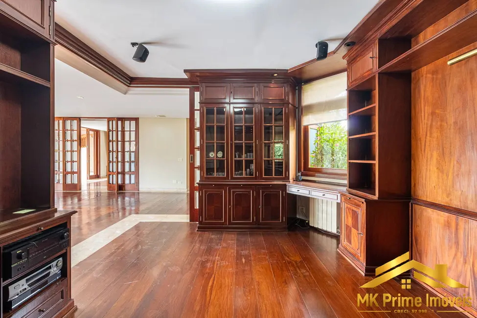 Casa de Condomínio com 4 quartos à venda, 1000m2 em Residencial Tamboré, Barueri - SP - imagem 9 Foto 9 de Casa de Condomínio com 4 quartos à venda, 1000m2 em Residencial Tamboré, Barueri - SP
