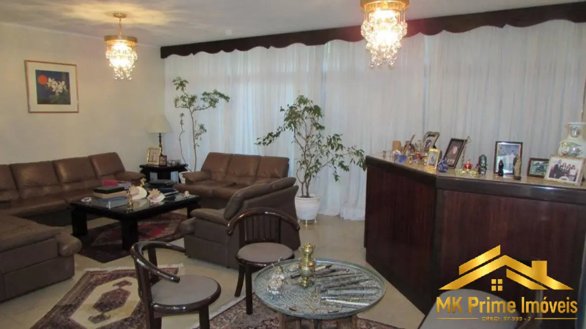 Sobrado com 4 quartos para alugar, 269m2 em Sumaré, São Paulo - SP - imagem 1 Foto 1 de Sobrado com 4 quartos para alugar, 269m2 em Sumaré, São Paulo - SP