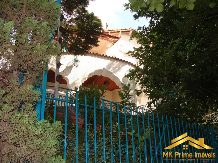 Sobrado com 4 quartos para alugar, 330m2 em Pacaembu, São Paulo - SP - imagem 9 Foto 9 de Sobrado com 4 quartos para alugar, 330m2 em Pacaembu, São Paulo - SP