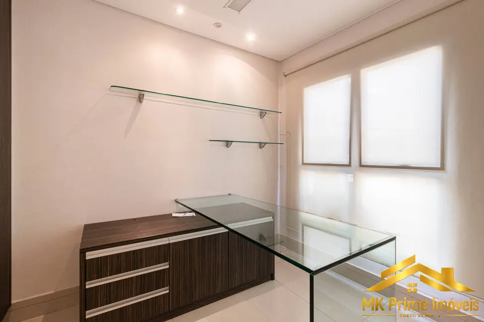 Foto 9 de Casa de Condomínio com 4 quartos para alugar, 230m2 em Tamboré, Santana De Parnaiba - SP