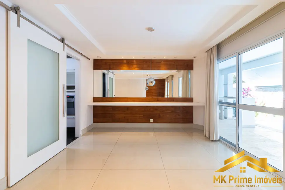 Foto 6 de Casa de Condomínio com 4 quartos para alugar, 230m2 em Tamboré, Santana De Parnaiba - SP
