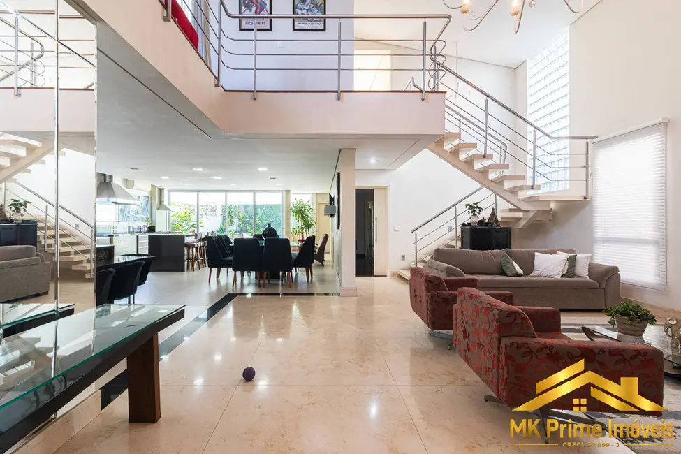 Foto 2 de Casa de Condomínio com 3 quartos à venda, 500m2 em Alphaville, Santana De Parnaiba - SP