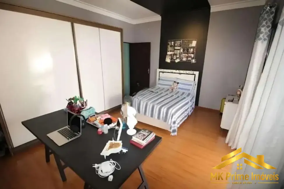 Foto 5 de Casa com 3 quartos à venda, 174m2 em Ayrosa, Osasco - SP