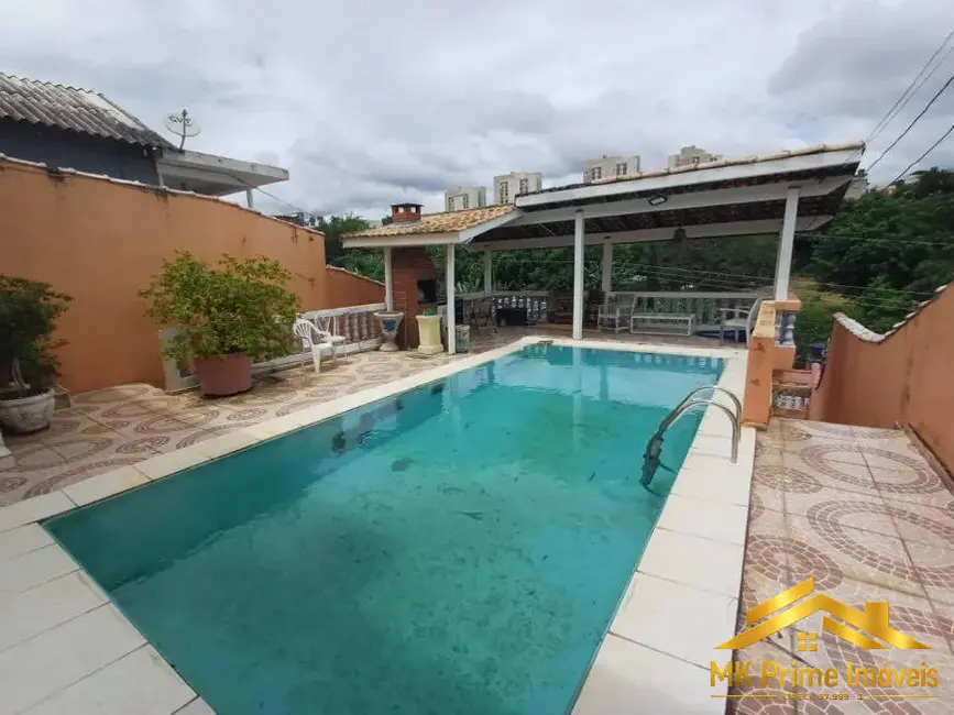 Foto 4 de Casa com 3 quartos à venda, 300m2 em Umuarama, Osasco - SP