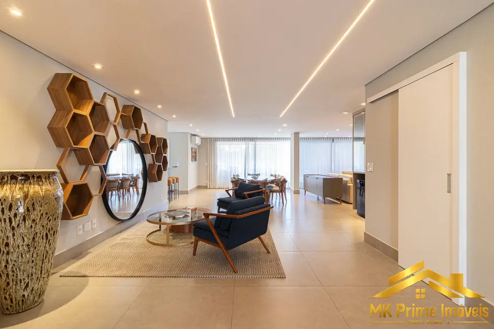 Foto 2 de Casa de Condomínio com 4 quartos à venda e para alugar, 550m2 em Alphaville Residencial Um, Barueri - SP