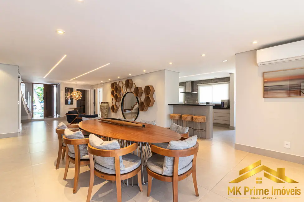 Foto 5 de Casa de Condomínio com 4 quartos à venda e para alugar, 550m2 em Alphaville Residencial Um, Barueri - SP