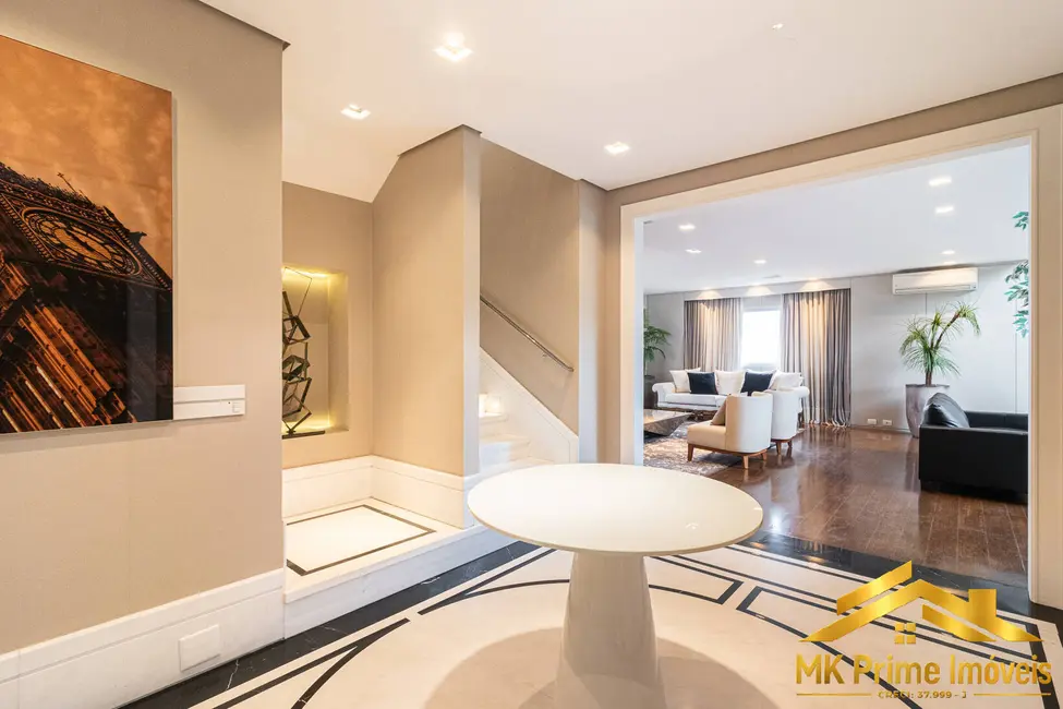 Apartamento com 4 quartos para alugar, 505m2 em Alphaville Empresarial, Barueri - SP - imagem 7 Foto 7 de Apartamento com 4 quartos para alugar, 505m2 em Alphaville Empresarial, Barueri - SP