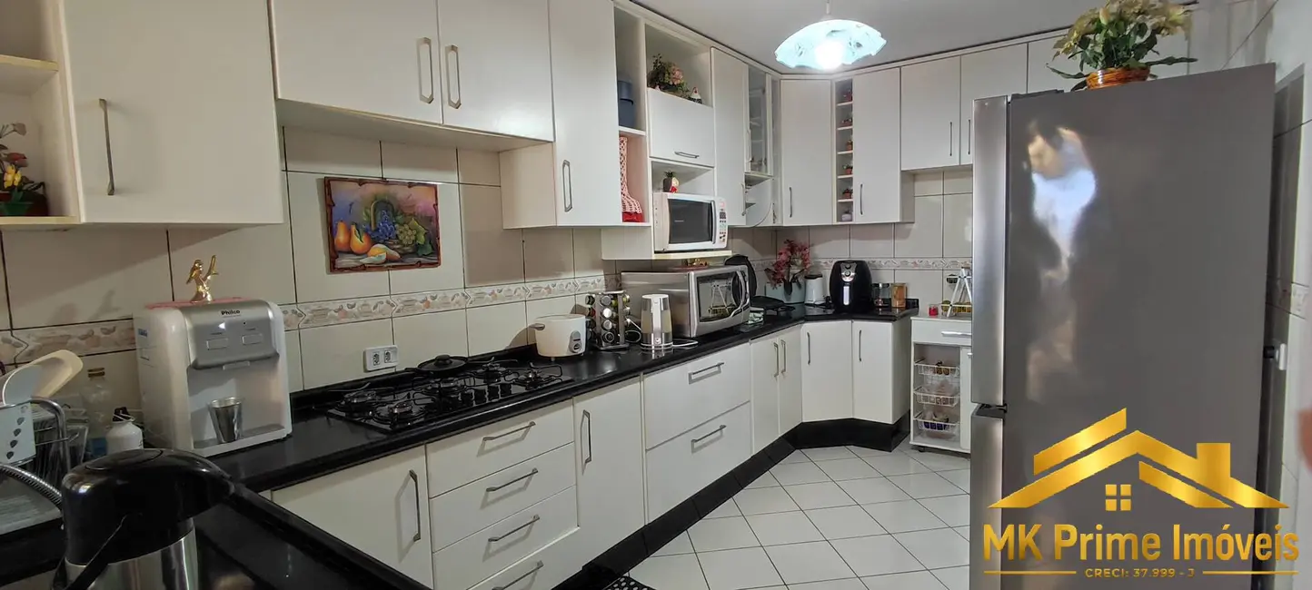 Foto 8 de Sobrado com 3 quartos à venda, 400m2 em Mutinga, Osasco - SP