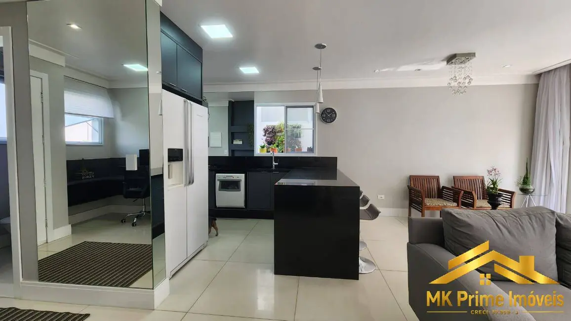 Casa de Condomínio com 3 quartos à venda, 100m2 em Carapicuiba - SP - imagem 3 Foto 3 de Casa de Condomínio com 3 quartos à venda, 100m2 em Carapicuiba - SP
