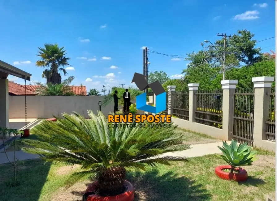 Foto 2 de Casa com 3 quartos à venda, 751m2 em Sao Pedro - SP