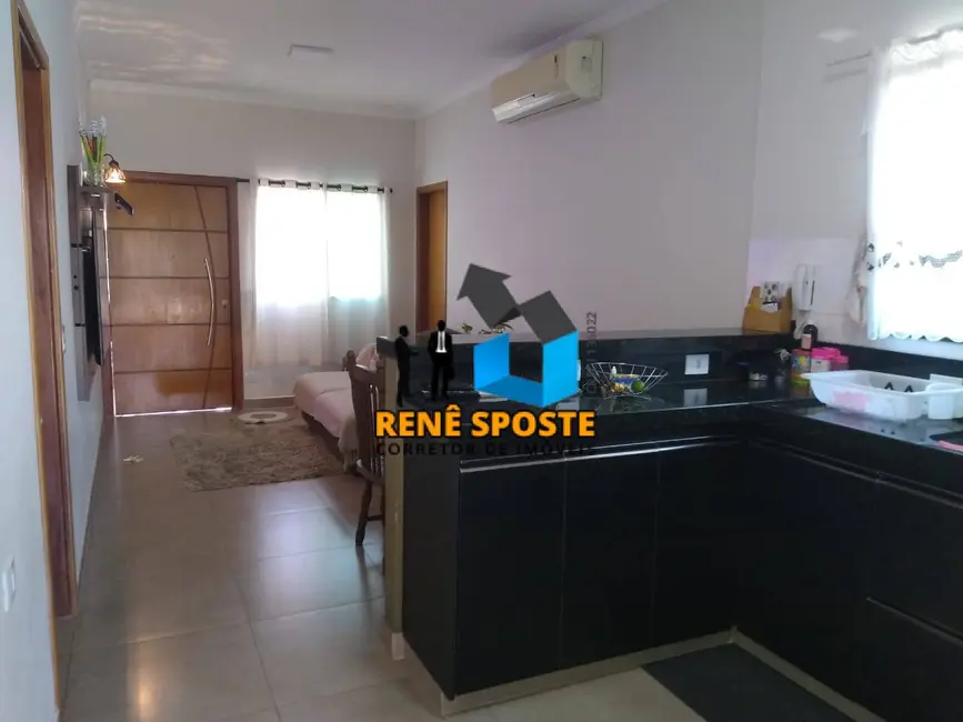 Foto 4 de Casa com 3 quartos à venda, 340m2 em Sao Pedro - SP