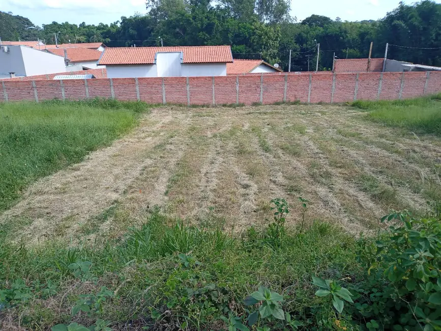 Foto 1 de Terreno / Lote à venda, 312m2 em Sao Pedro - SP