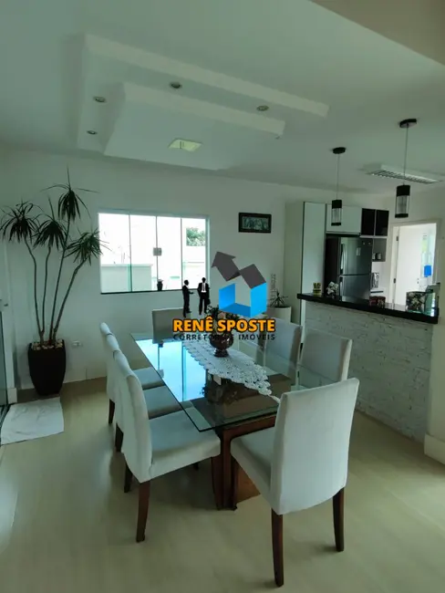 Foto 8 de Sobrado com 3 quartos à venda, 300m2 em Sao Pedro - SP