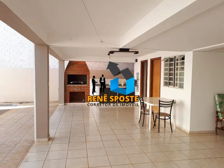 Foto 7 de Casa com 3 quartos à venda, 303m2 em Sao Pedro - SP