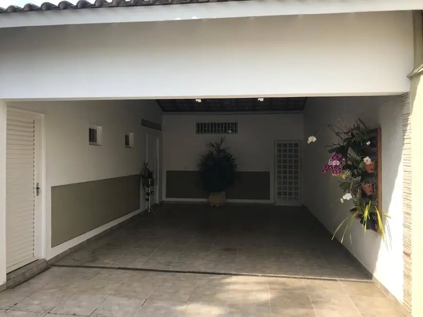 Foto 3 de Casa à venda, 302m2 em Santa Cruz, Sao Pedro - SP