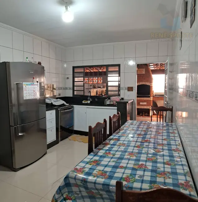 Foto 8 de Casa com 2 quartos à venda, 275m2 em Sao Pedro - SP