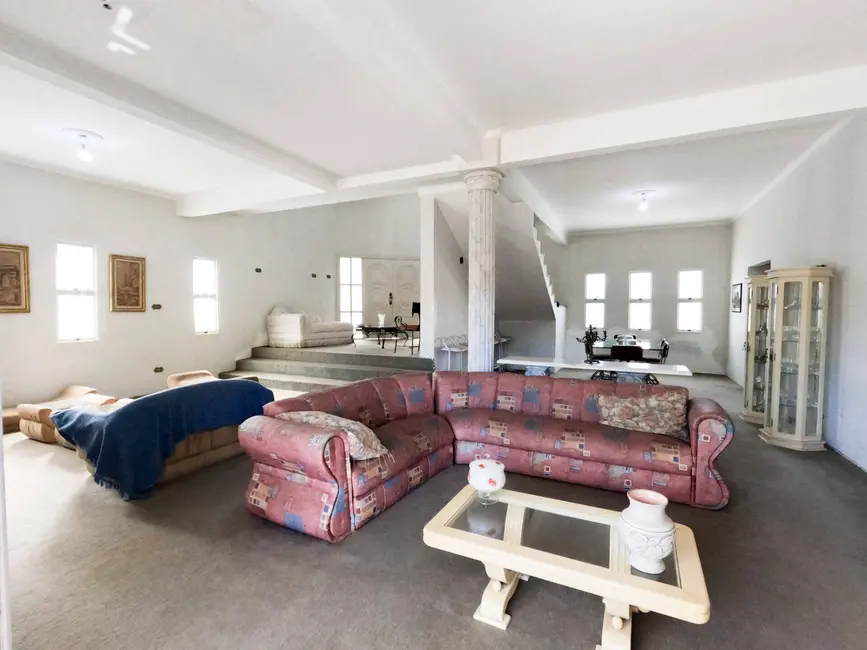 Foto 9 de Casa com 3 quartos à venda, 600m2 em Sao Pedro - SP