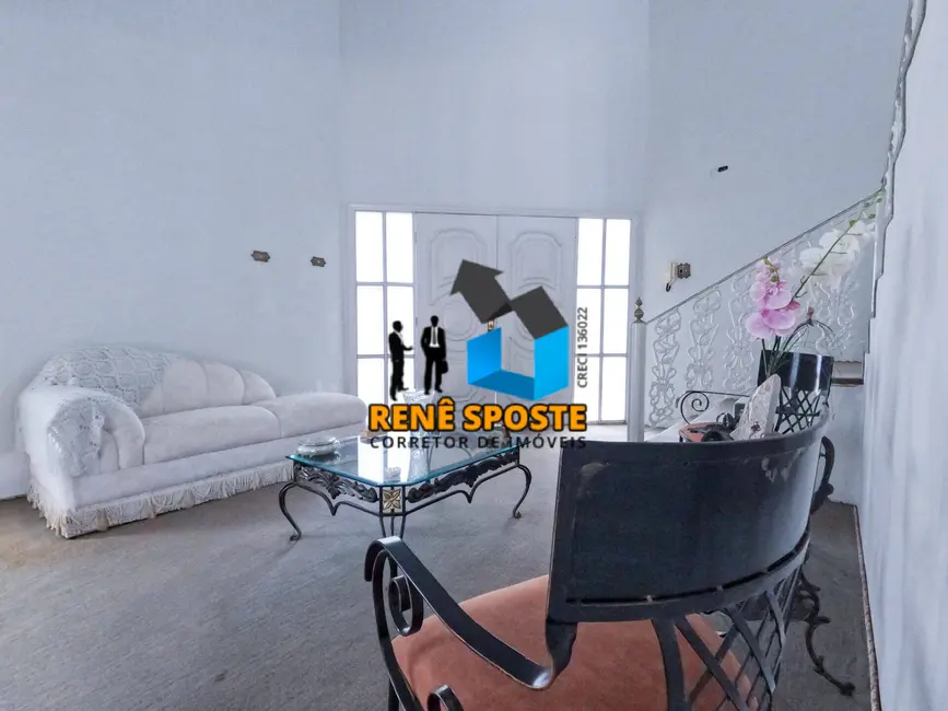 Casa com 3 quartos à venda, 600m2 em Sao Pedro - SP - imagem 5 Foto 5 de Casa com 3 quartos à venda, 600m2 em Sao Pedro - SP