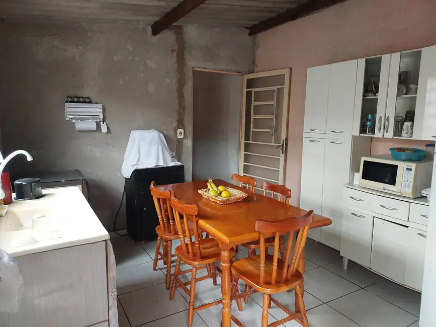 Foto 3 de Casa com 3 quartos à venda, 235m2 em Sao Pedro - SP