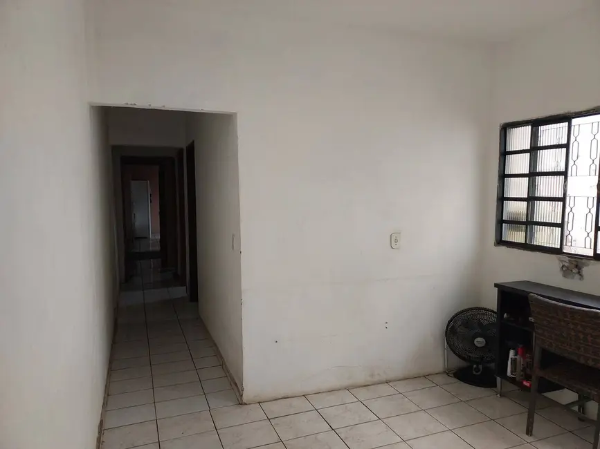 Foto 4 de Casa com 3 quartos à venda, 235m2 em Sao Pedro - SP