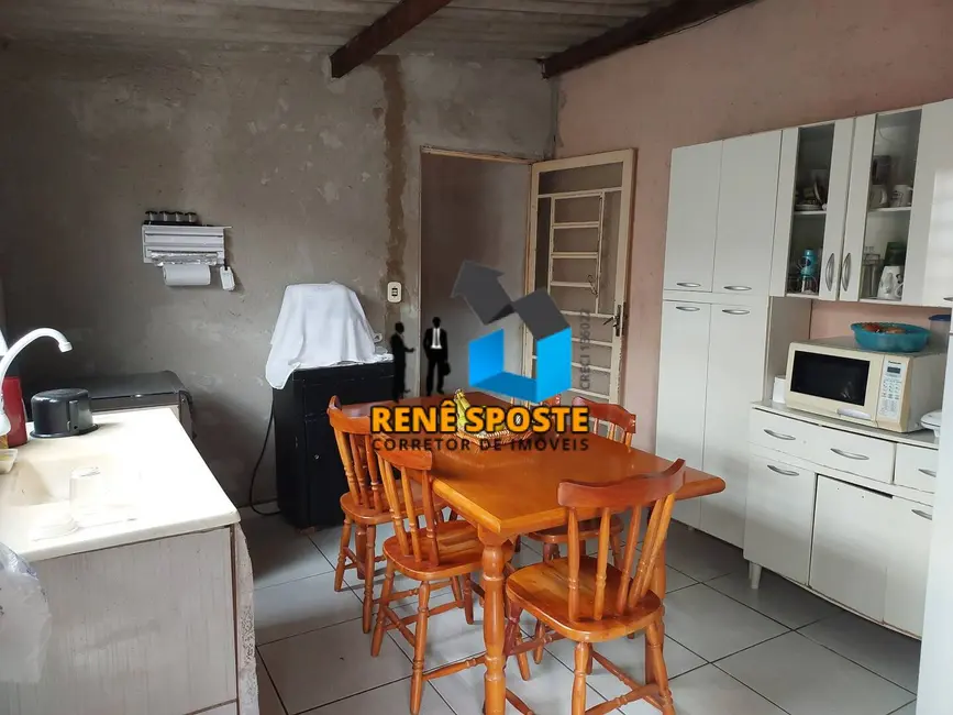 Foto 2 de Casa com 3 quartos à venda, 235m2 em Sao Pedro - SP