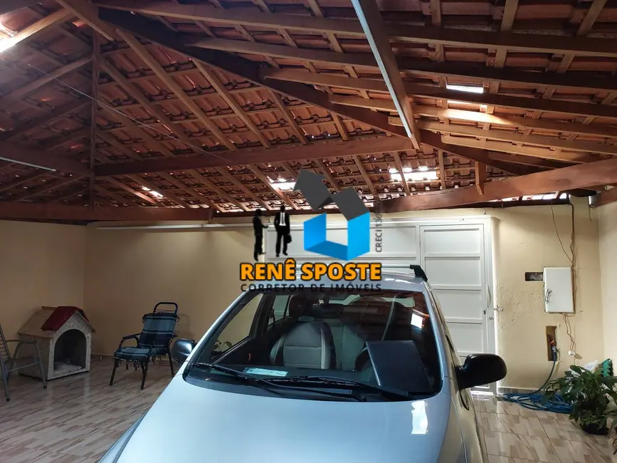 Foto 3 de Casa com 2 quartos à venda, 200m2 em Sao Pedro - SP