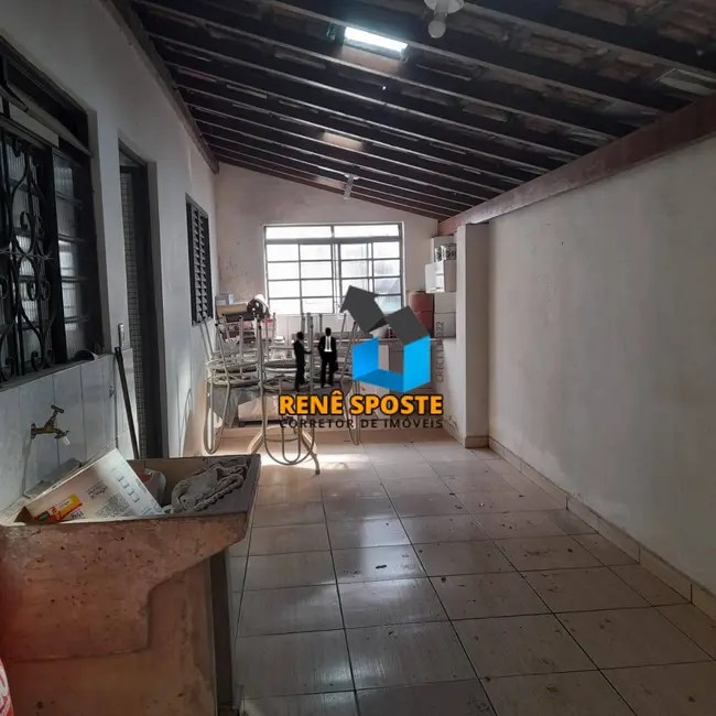 Foto 9 de Casa com 4 quartos à venda, 250m2 em Sao Pedro - SP