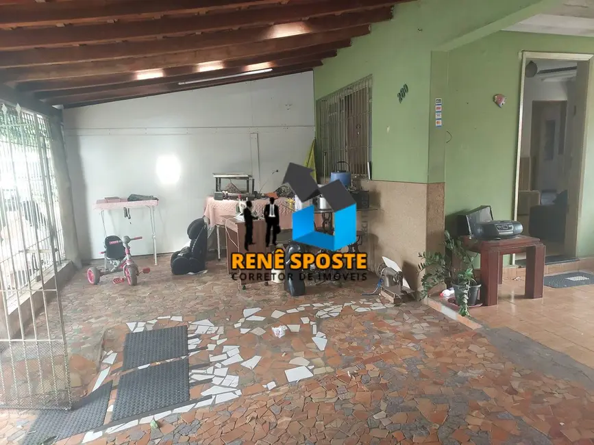 Foto 3 de Casa com 3 quartos à venda, 300m2 em Sao Pedro - SP