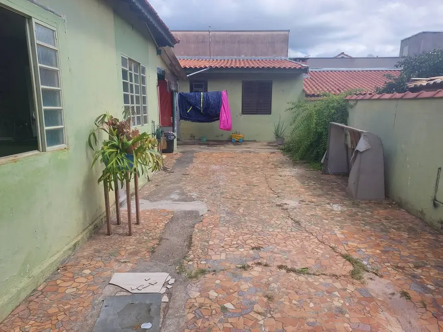 Foto 4 de Casa com 3 quartos à venda, 300m2 em Sao Pedro - SP