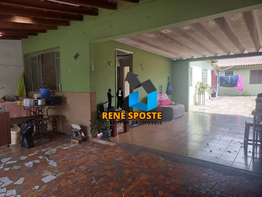 Foto 2 de Casa com 3 quartos à venda, 300m2 em Sao Pedro - SP