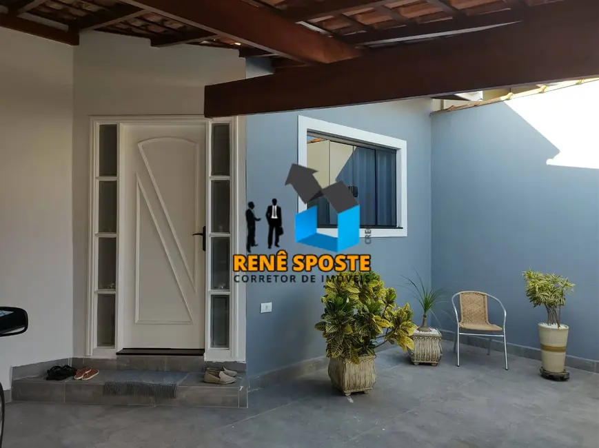 Foto 1 de Casa com 2 quartos à venda, 139m2 em Sao Pedro - SP