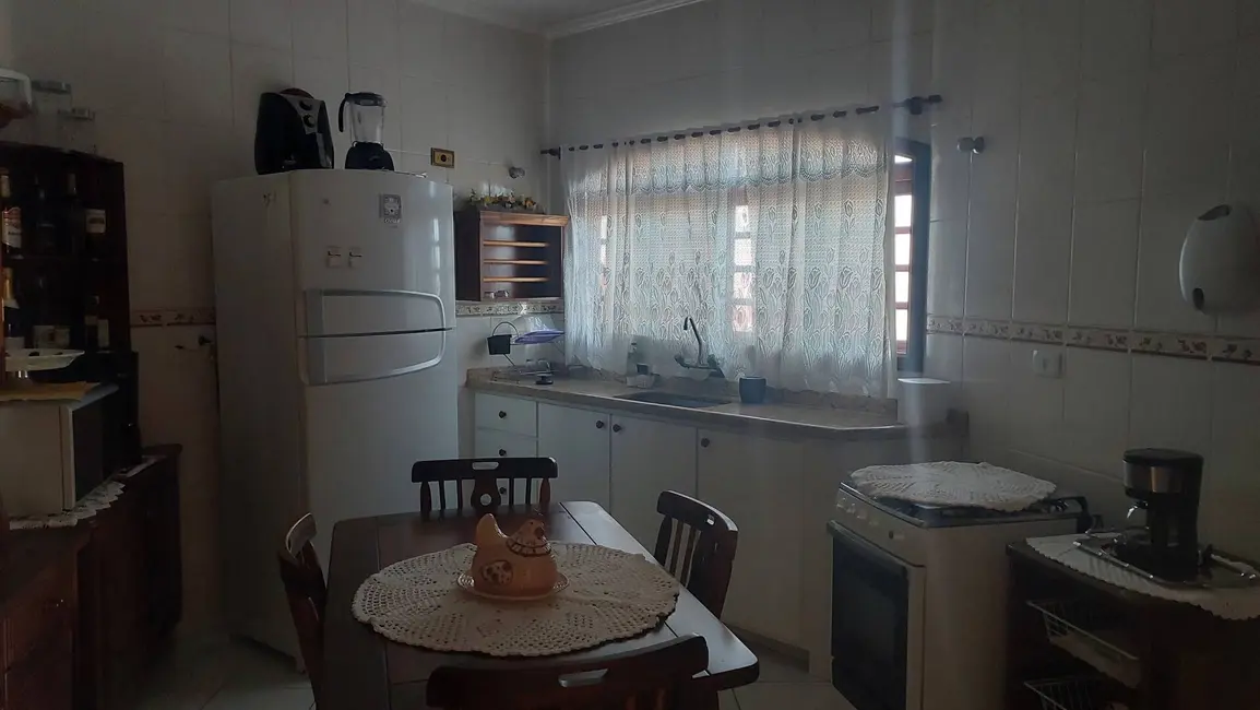 Foto 6 de Chácara com 4 quartos à venda, 3000m2 em Sao Pedro - SP