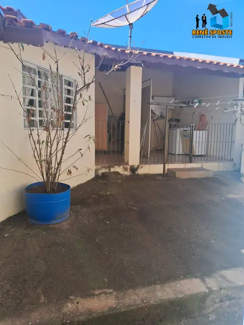 Foto 3 de Casa com 2 quartos à venda, 275m2 em Sao Pedro - SP