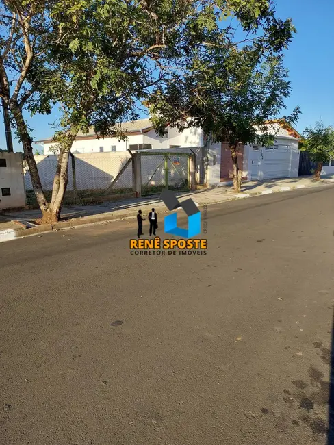 Foto 3 de Terreno / Lote à venda, 300m2 em Sao Pedro - SP