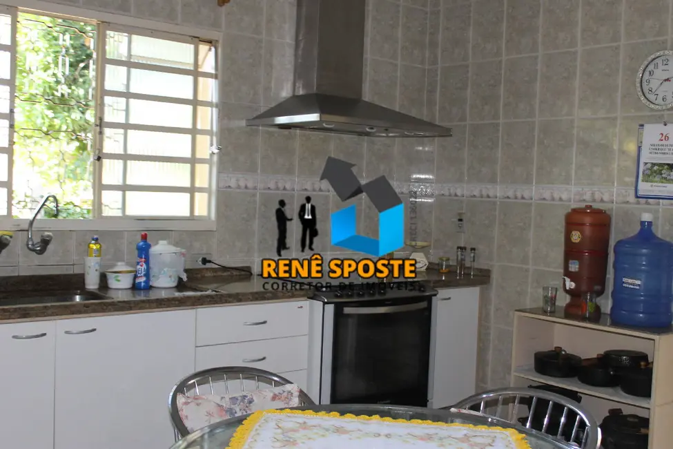 Foto 4 de Casa com 3 quartos à venda, 705m2 em Sao Pedro - SP