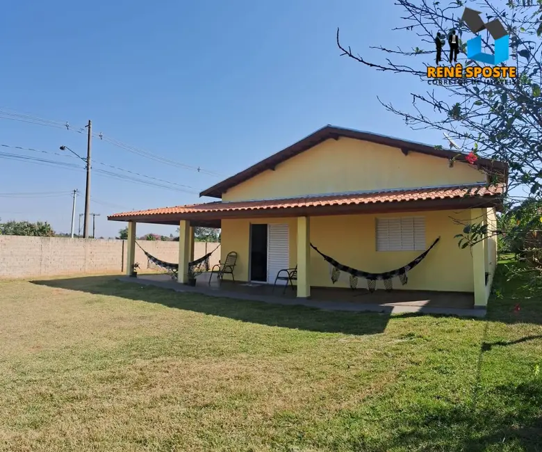 Foto 2 de Casa com 3 quartos à venda, 725m2 em Sao Pedro - SP