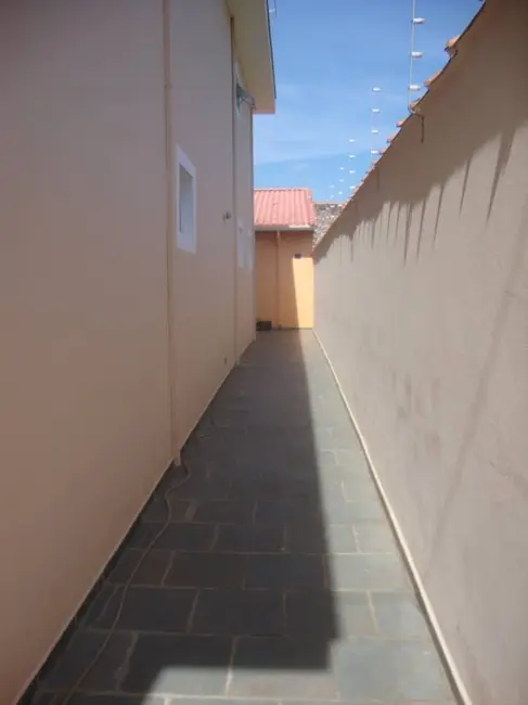 Foto 3 de Sobrado com 3 quartos à venda, 290m2 em Sao Pedro - SP