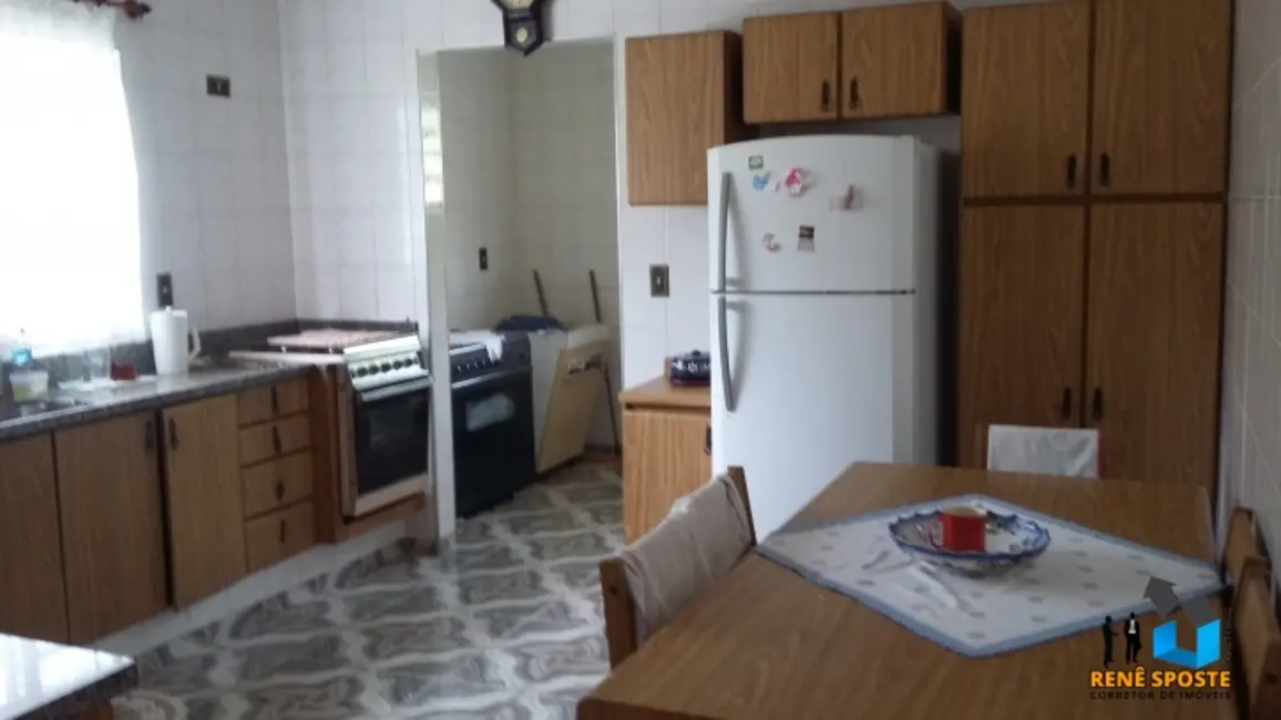 Foto 2 de Sobrado com 5 quartos à venda, 1060m2 em Sao Pedro - SP