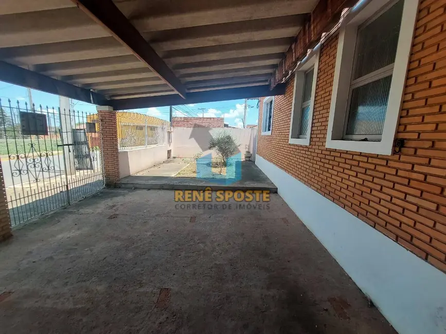 Foto 3 de Casa com 4 quartos à venda, 251m2 em Sao Pedro - SP