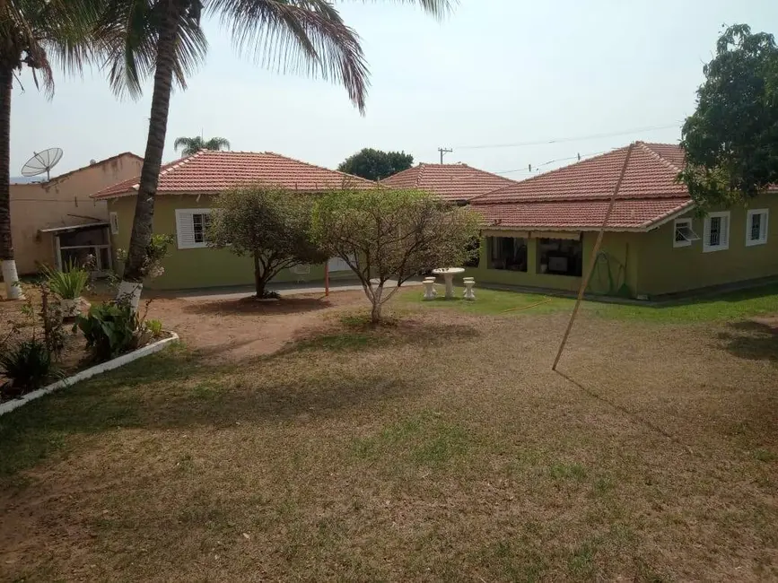Foto 2 de Chácara com 3 quartos à venda, 1000m2 em Sao Pedro - SP