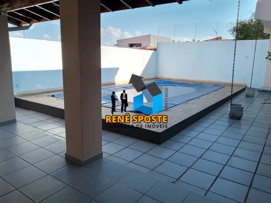 Foto 2 de Casa com 3 quartos à venda, 290m2 em Sao Pedro - SP