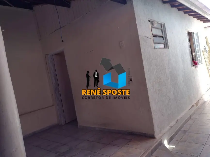 Foto 2 de Casa com 3 quartos à venda, 200m2 em Sao Pedro - SP