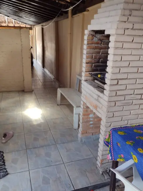 Foto 2 de Casa com 3 quartos à venda, 200m2 em Sao Pedro - SP