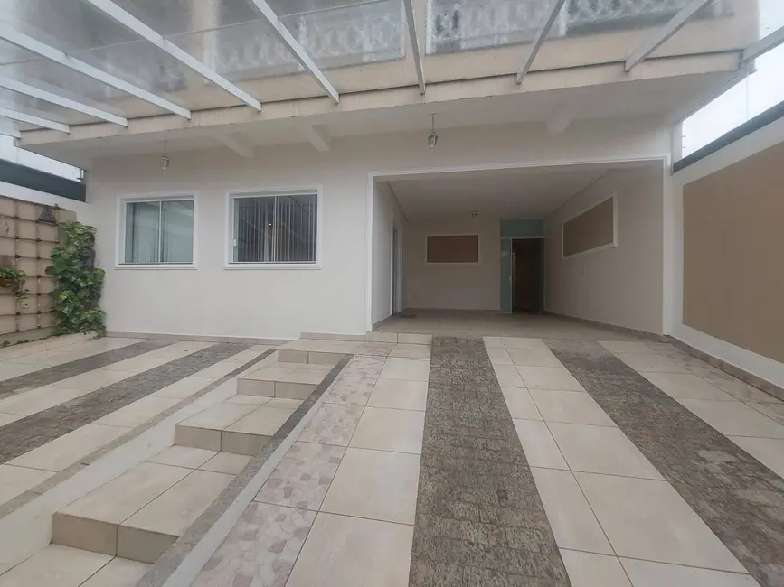 Foto 2 de Sobrado com 4 quartos à venda, 300m2 em Sao Pedro - SP